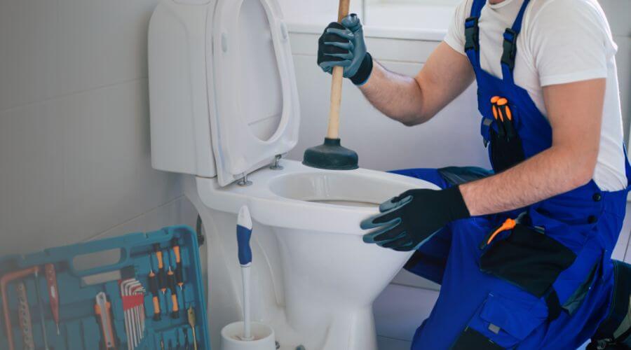 Professional expert plumbing services in Eldora, IA